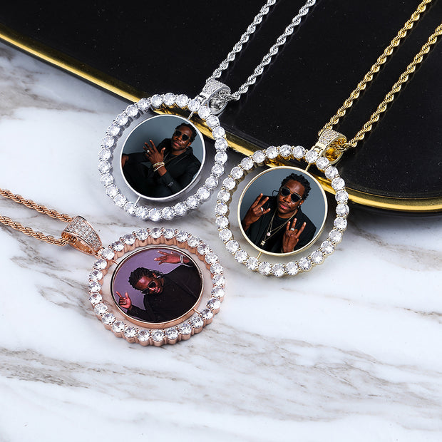 Gold Floating Picture Pendant Chain